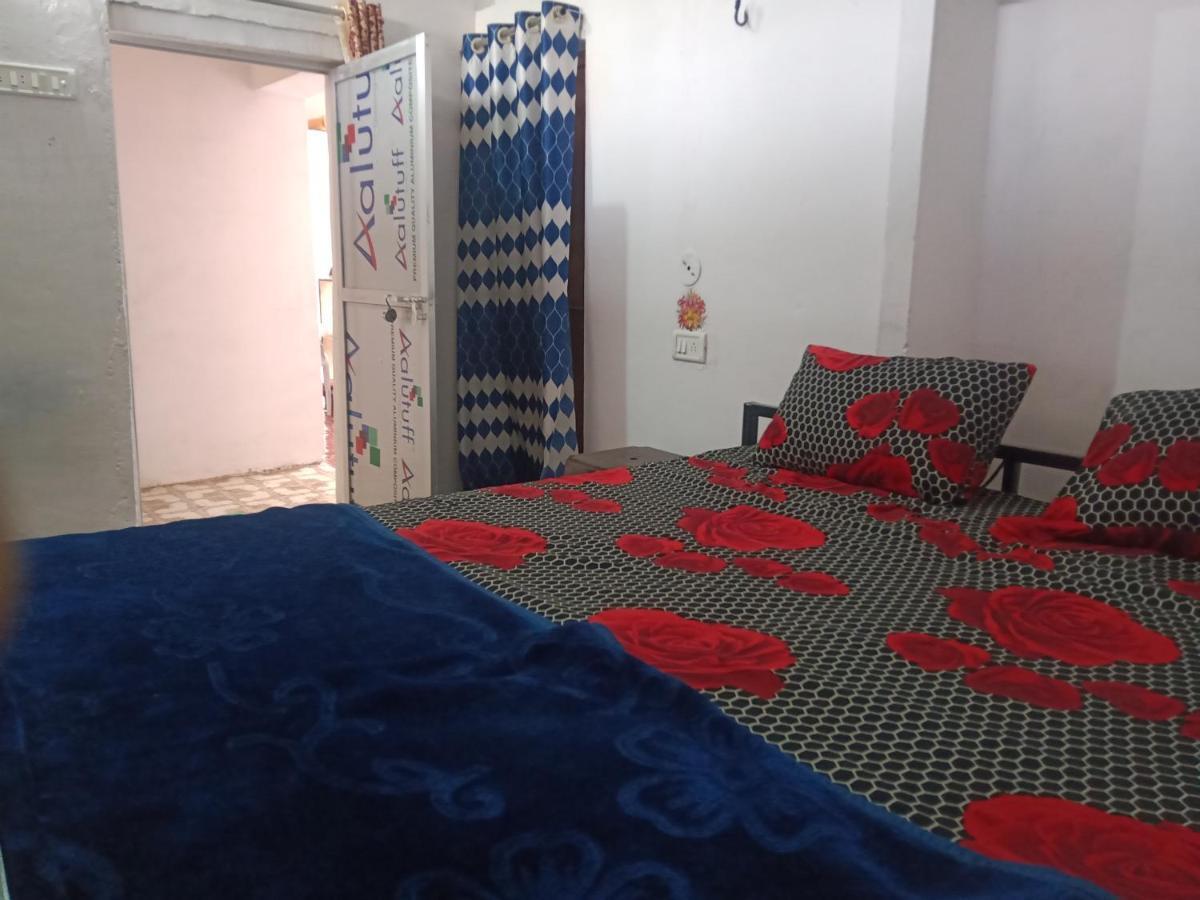 Khajuraho Dreams Homestay Exterior foto
